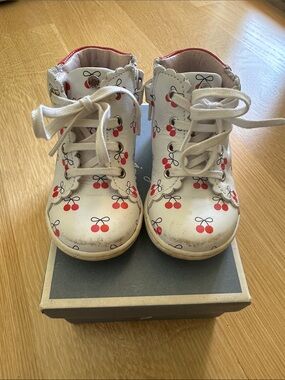 Jacadi Paris Lace-Up Boots